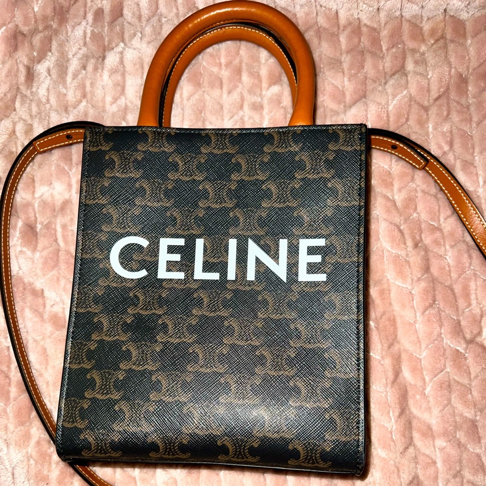 Brown Celine Bag (triumph canvas)